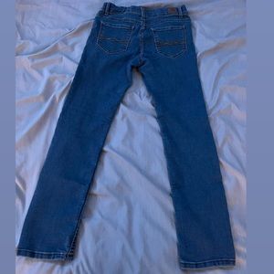 Medium washed skinny jeans